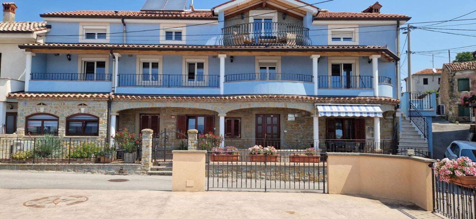 Villa Blue Sky - Hrvatini Koper Exteriér fotografie